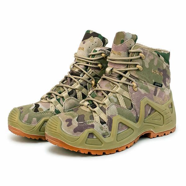Тактичні черевики Lowa Multicam &mdash; водонепроникний Gore-Tex, посилений захист Ботинки Lowa мультикам фото