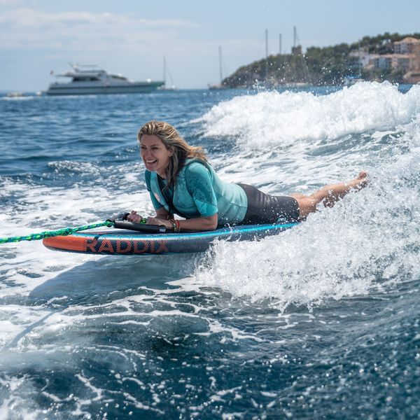 Надувной вейксерф с насососм Jobe Raddix Inflatable Wakesurfer 582523003 фото