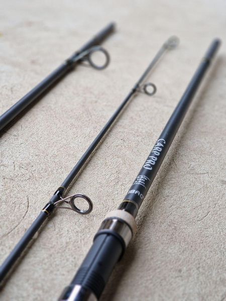 Карповик Libao Carp Pro 3.6m, 3.5lbs (трехсоставник, кольцо 50) Libao Carp Pro 3.6m, 3.5l фото