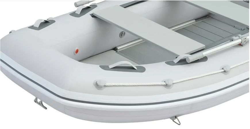 Двомісний надувний моторний човен Kolibri КМ-270DXL + Алюмінієвий пайол КМ-270DXL Алюмінієвий пайол фото