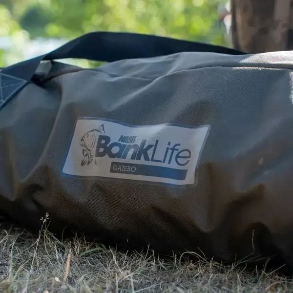 Водостійкий рибальський шатер Nash Bank Life Gazebo із москітними сітками T1262 фото