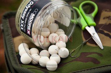 Бойлы плавающие CC Moore Odyssey XXX White Pop Ups 13-14мм (35шт) 90128 фото