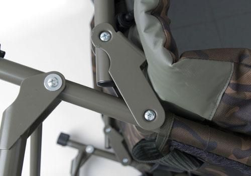 Усиленная раскладушка FOX R2 camo standard bedchair (Англия) CBC055 фото