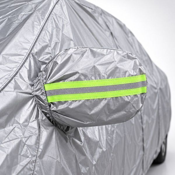 Защитный чехол на автомобиль XXL 530&times;200&times;150 см со светоотражающими полосами чехол на автомобиль XXL фото