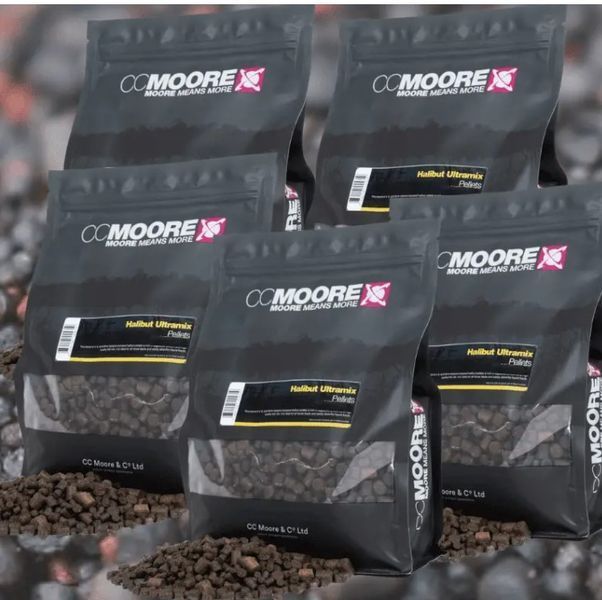 Стік-мікс CC Moore Halibut Ultramix 1kg, мікс палтусового пелетсу CCMoore 4-6-8 мм 92402 фото