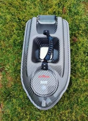 Короповий кораблик Boatman Actor Carbon10 A/h з GPS (з навігацією, кольоровим ехолотом і автопілотом) Boatman Carbon 10A/h+FFW718LIC W фото