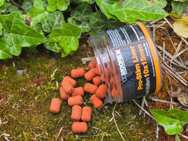 Вафтерсы CC Moore Pro-stim liver Dumbell Wafters 10x15mm (65шт), насадочные бойлы CCMoore (колбаски с печенью) 90605 фото