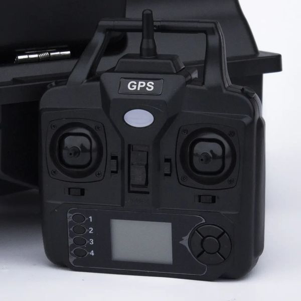 Кораблик з потужним двигуном для риболовлі Flytec GPS RC V010 Black (3 бункери)  12000mah Flytec GPS RC V010 Black фото